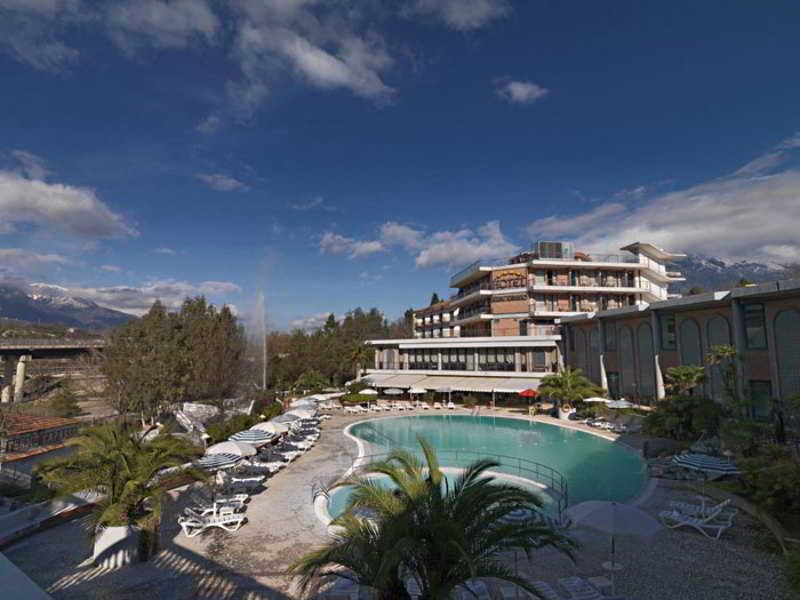 Hotel Terme Capasso คอนตูร์ซี ภายนอก รูปภาพ