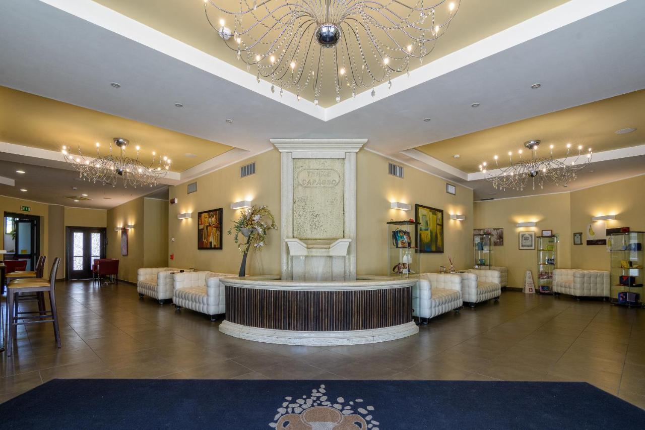 Hotel Terme Capasso คอนตูร์ซี ภายนอก รูปภาพ