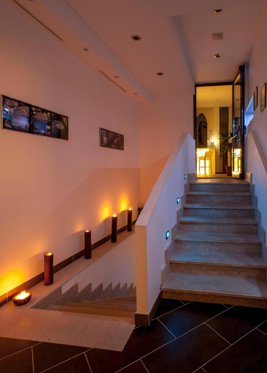Hotel Terme Capasso คอนตูร์ซี ภายนอก รูปภาพ