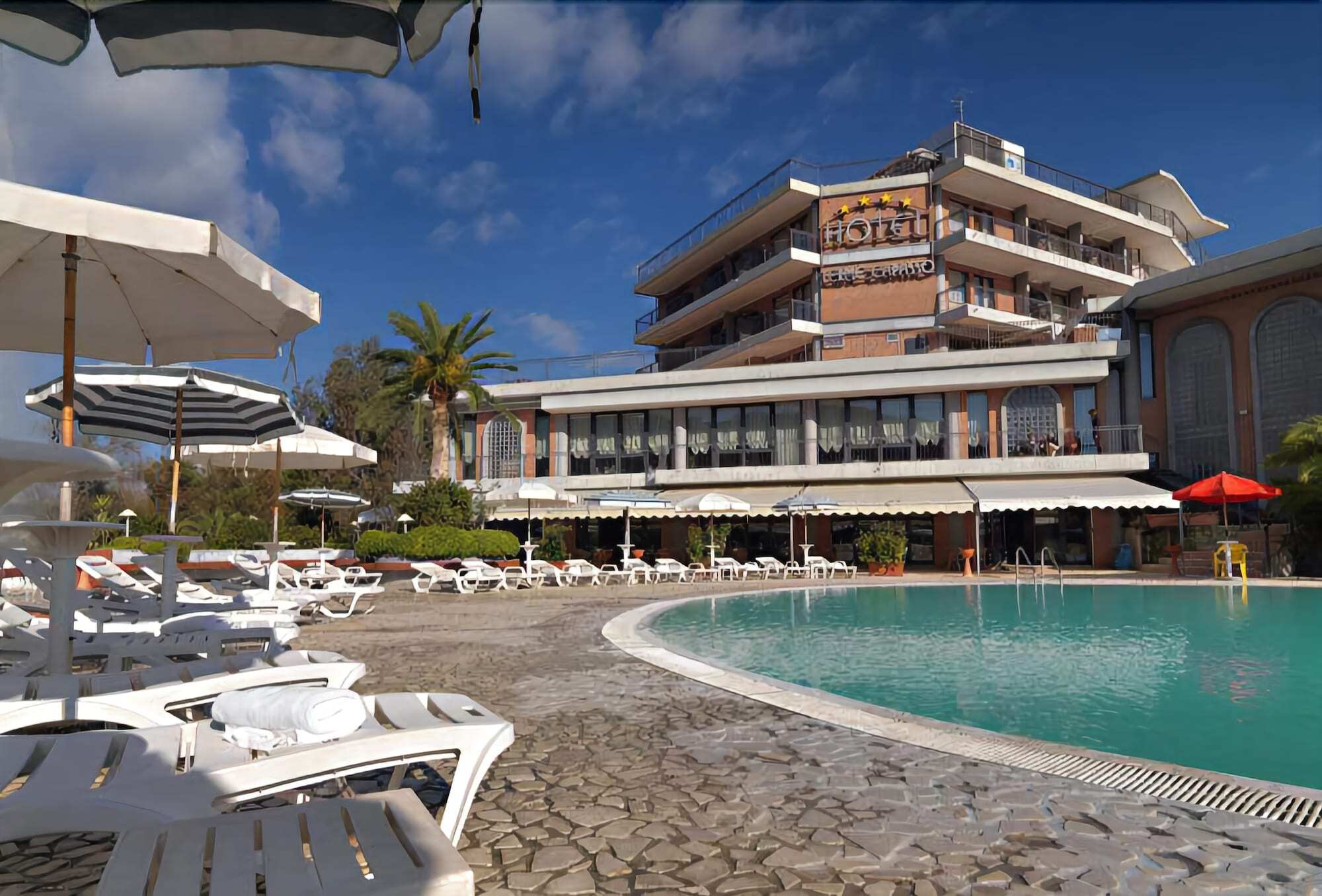 Hotel Terme Capasso คอนตูร์ซี ภายนอก รูปภาพ